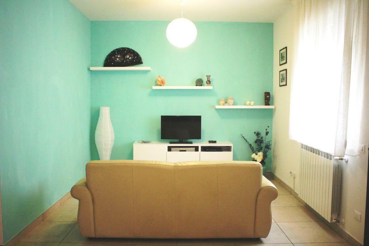 Casa Lu' Villa Viareggio Buitenkant foto